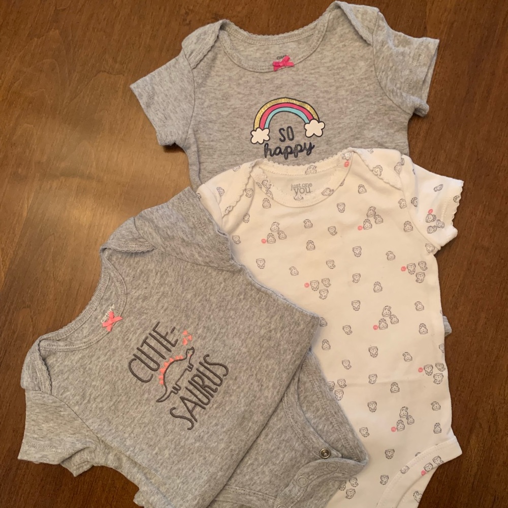 Infant Onesie’s Bundle of 3